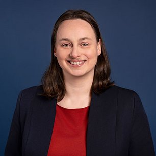 25-Anne_Lange-400x400Px