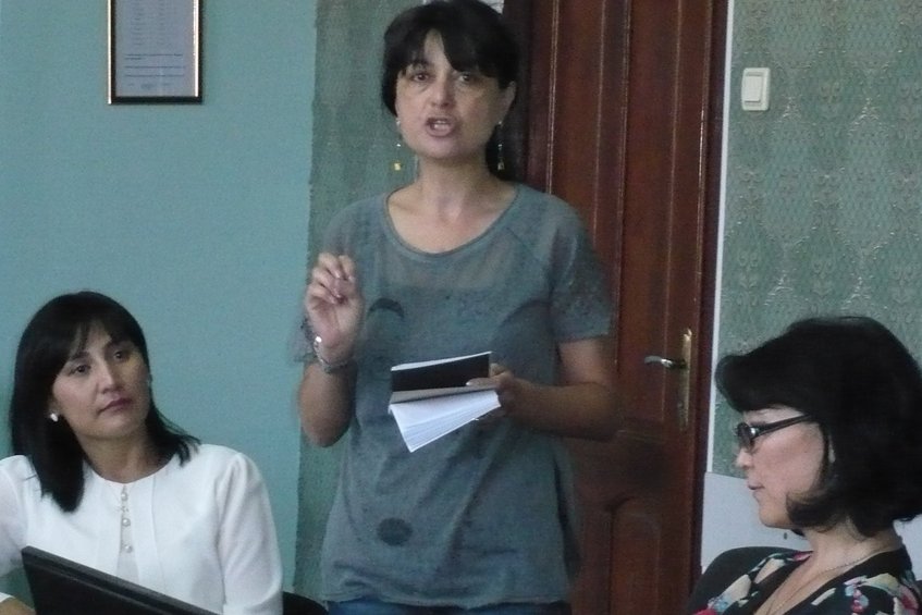 Summer school participants from Georgia and Kyrgyzstan at the University of Osh in Southern Kyrgyzstan (2016, photo private) Summer school participants from Georgia and Kyrgyzstan at the University of Osh in Southern Kyrgyzstan (2016, photo private)