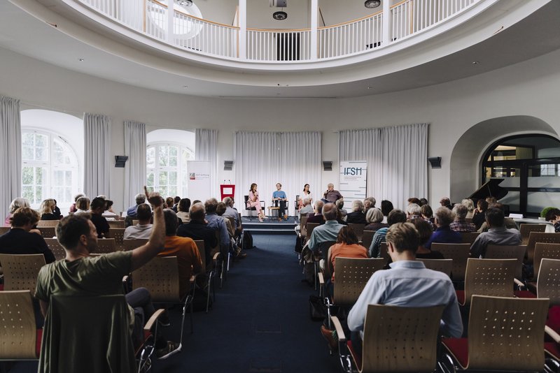 2023-07-10_ZEIT-Stiftung_Laura_Mueller_311A1986