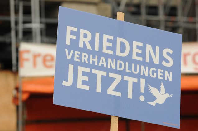 2023-02-23_Frieden_jetzt_icture_alliance__ROPI__Antonio_Pisacreta396529741