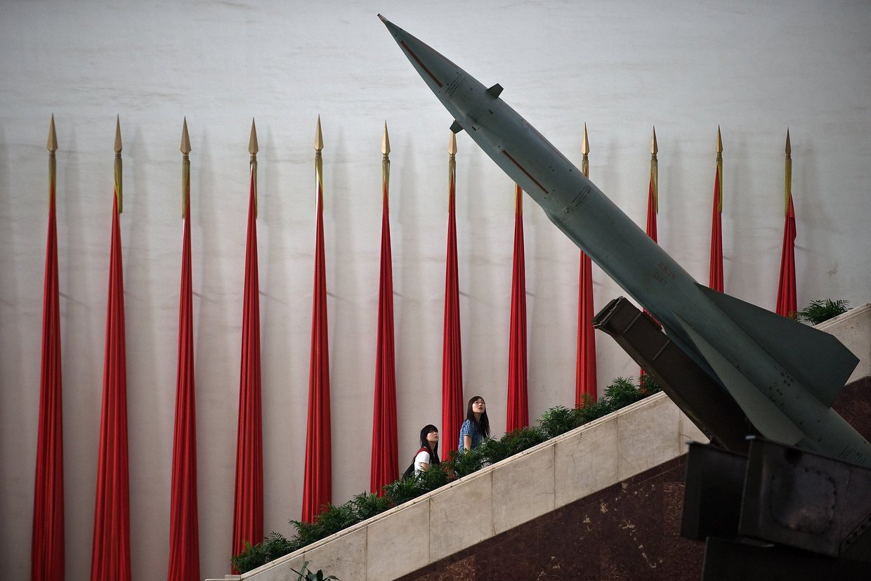 2024-09-10_Coverfoto_Policy_Brief_Chinas_nukleare_Aufruestung__c__dicture_alliance__ASSOCIATED_PRESS__Andy_Wong371155525_1_